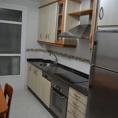 Apartment Inmoinsuas Avd De Becerrea 16 *